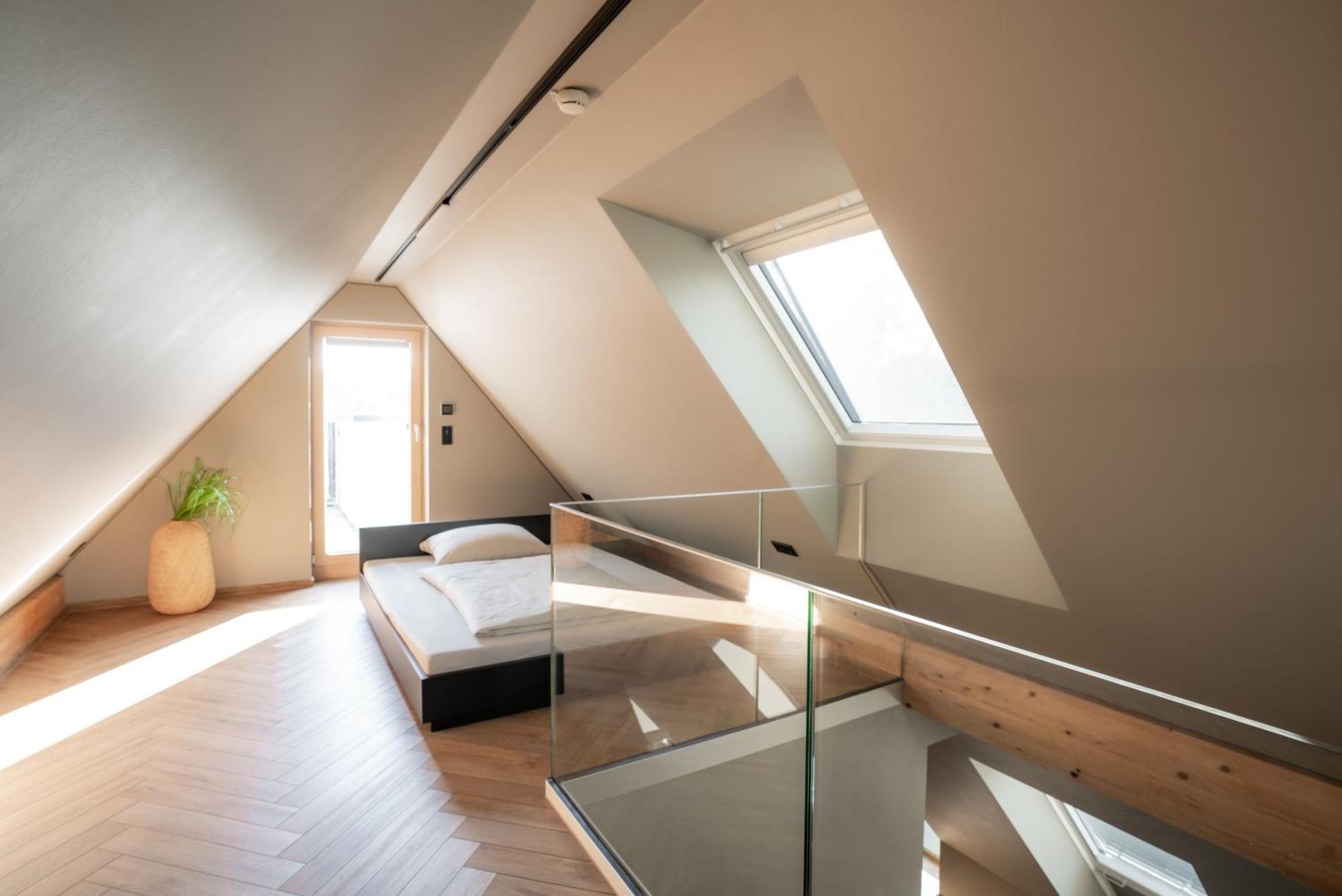 Hotel Nice Лаупхайм Екстериор снимка