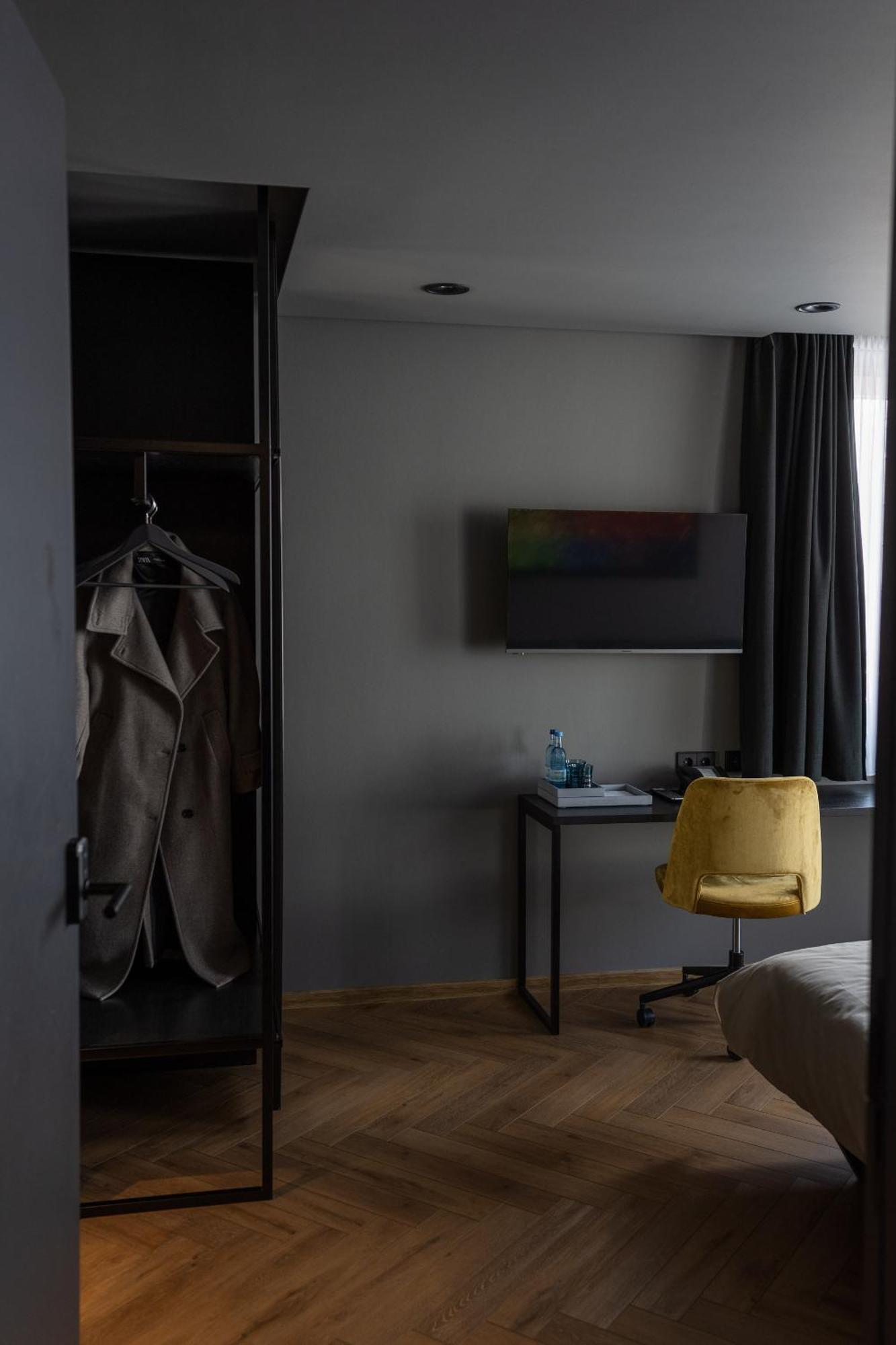 Hotel Nice Лаупхайм Екстериор снимка